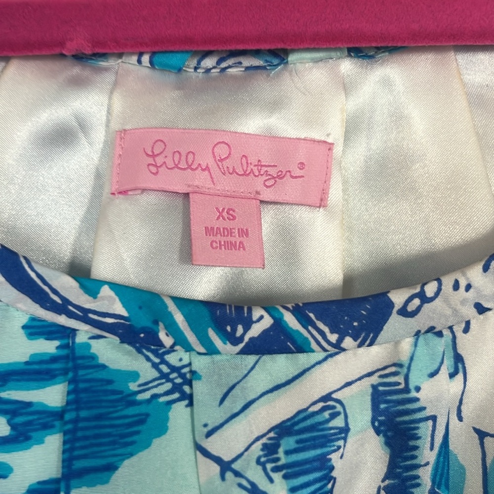 Lilly Pulitzer blue toile silk top XS - Picture 3 of 5